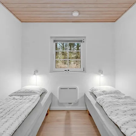 Holiday home Pet Friendly In With Kitchen *